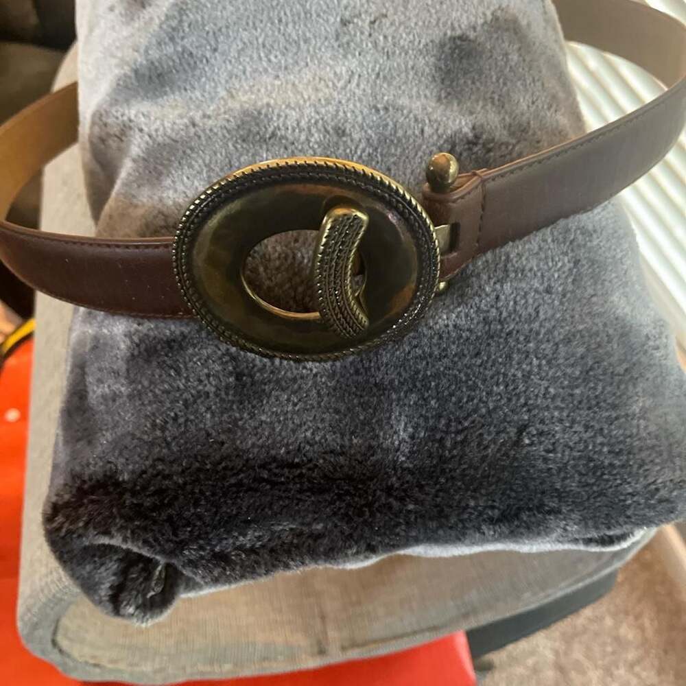 Vintage Style Brown Leather Belt with Antique Gold L-Bar Oval Buckle